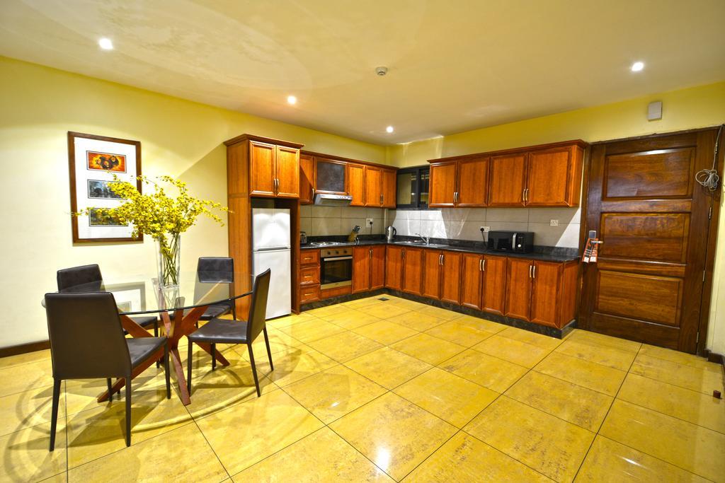 Bukoto Heights Apartments Kampala Exterior photo